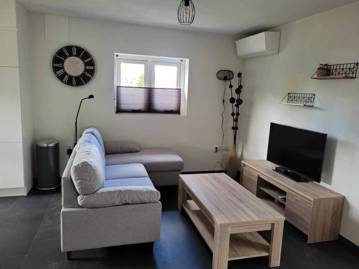 آرسين B&B Knooppunt70 المظهر الخارجي الصورة